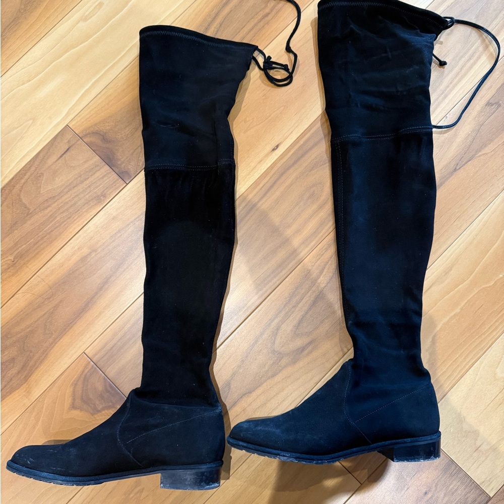 Stuart Weitzman Lowland black suede size 7